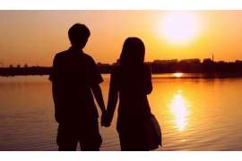 分手后如何分阶段挽回：从自我疗愈到重建关系